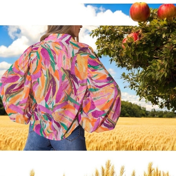 NWOT Flying Tomato Colorful Women's Blouse With Balloon Sleeves Size Med… - Picture 2 of 8
